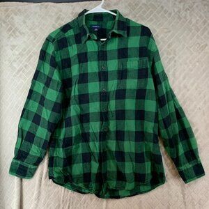 Croft & Barrow Mens Medium Button Shirt Plaid Green Flannel Long Sleeve Collared